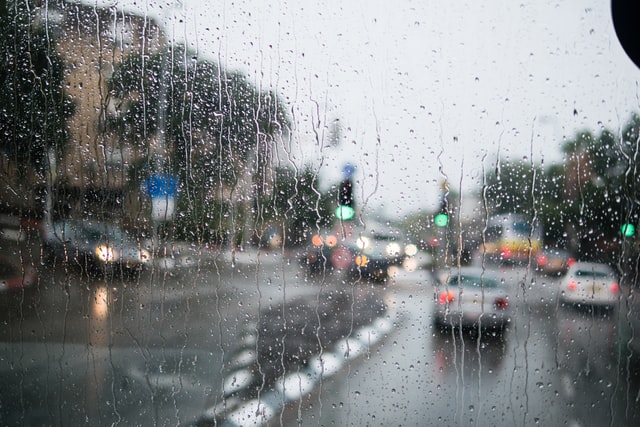 Tips Merawat Mobil Di Musim Hujan